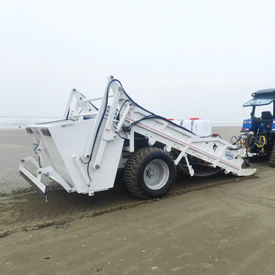 15 km/h maximale rijsnelheid trekker gesleept strandveger voor het schoonmaken van droog en nat zand
